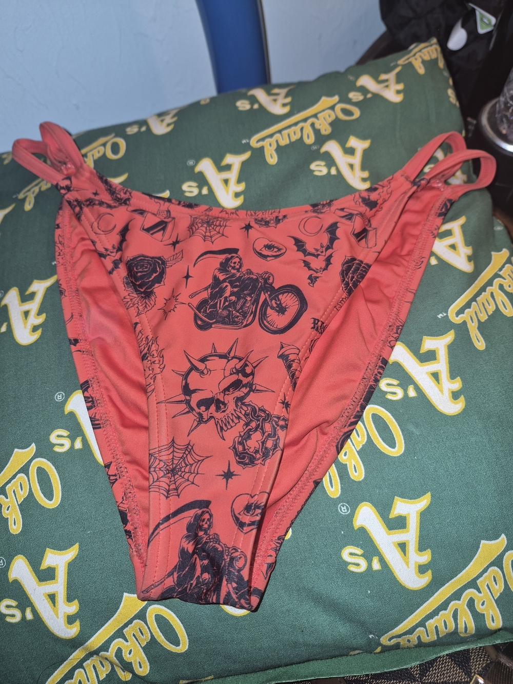 Women’s Red Graphic One-Piece Swimsuit